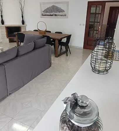Lägenhet Casa De Ferias Duplex Em *
